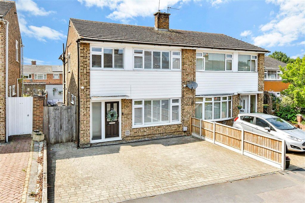 Property photo 2 of 12 Front Web