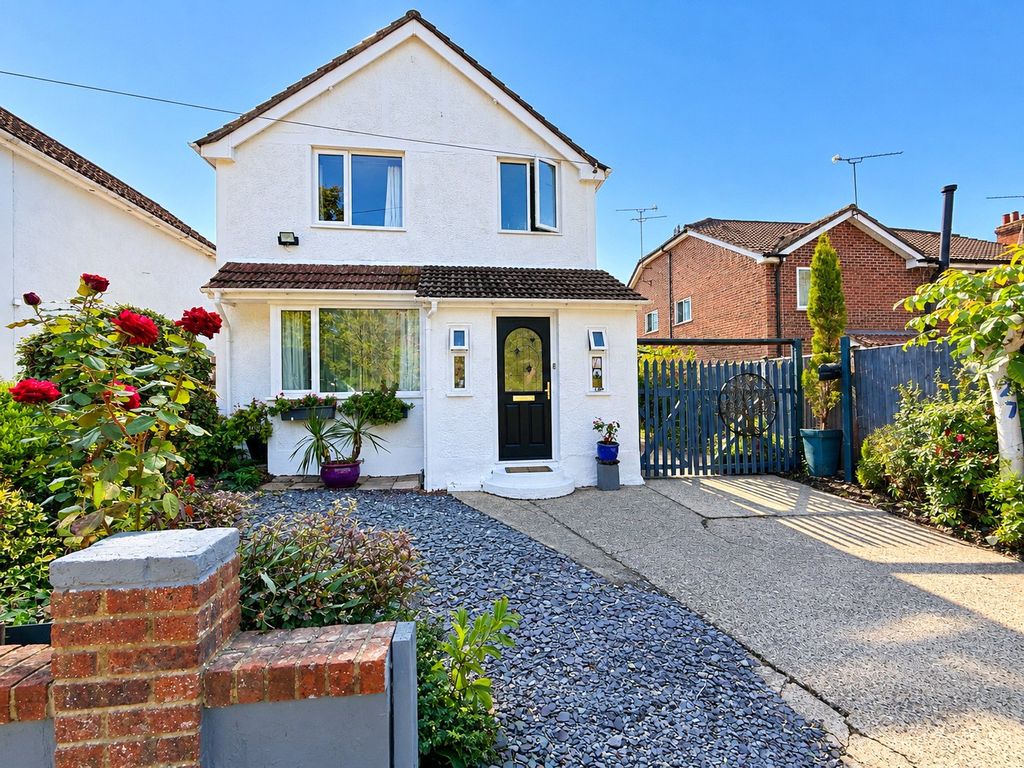 Property photo 1 of 16 Picture No. 12