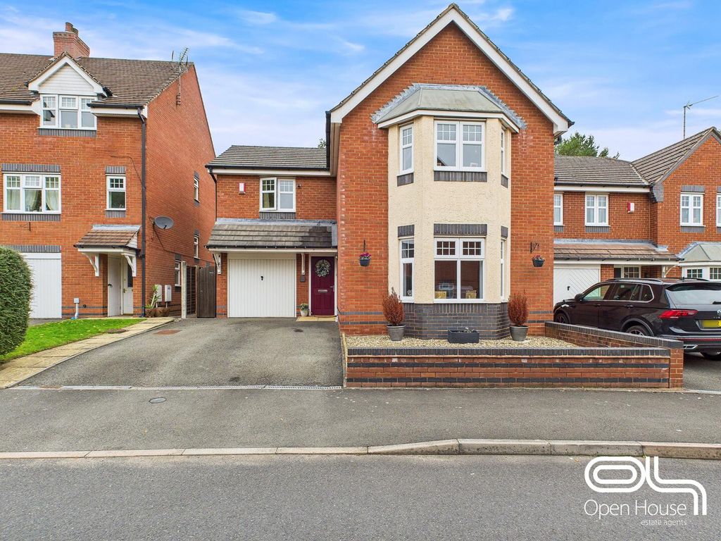 Property photo 1 of 16 Front (Exterior)