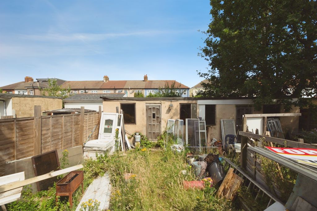Property photo 3 of 10