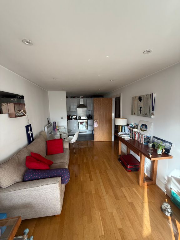 Property photo 3 of 9