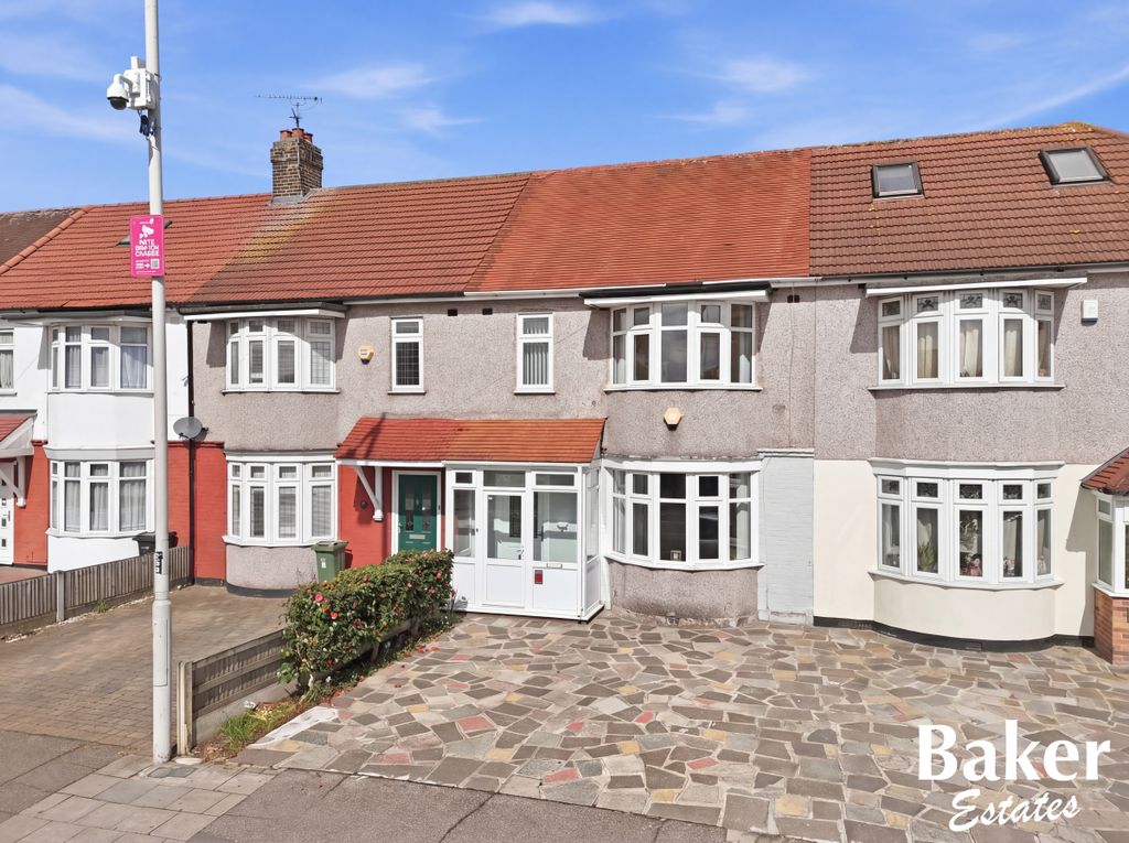 Property photo 1 of 18