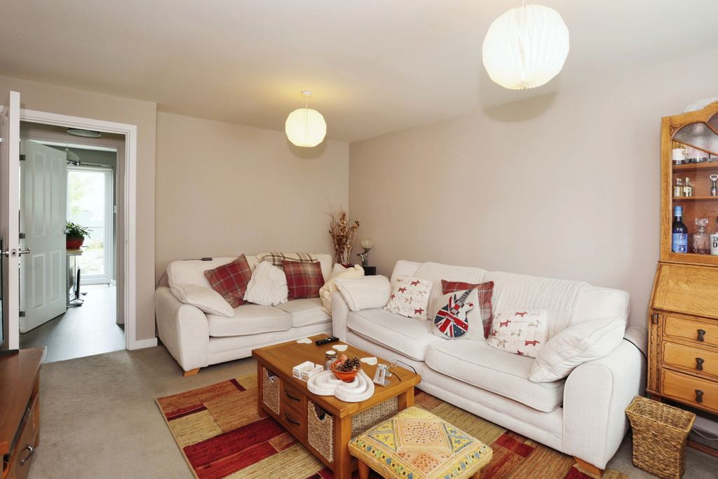 Property photo 3 of 17 Photography