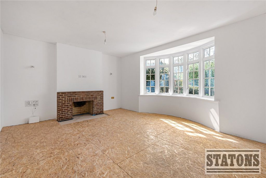 Property photo 2 of 13 Picture No. 18
