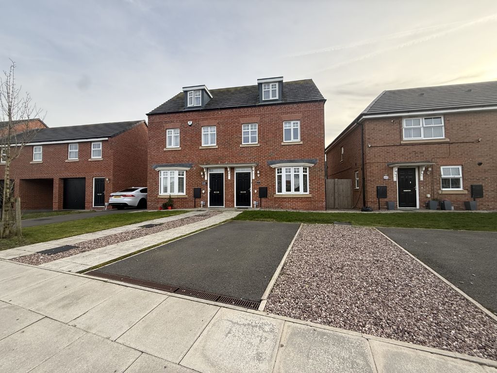 Property photo 1 of 31 Pbox-Img.Jpeg