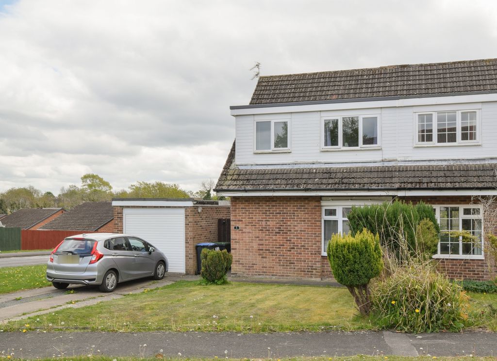 Property photo 1 of 18