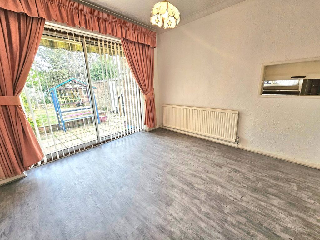 Property photo 3 of 13 Picture No. 10