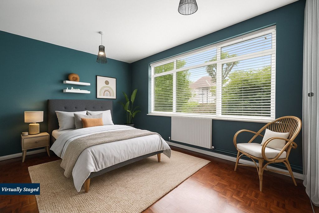 Property photo 2 of 17 Picture No. 28