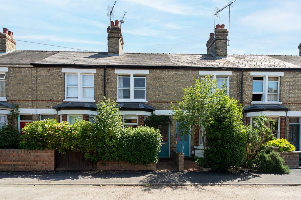 Property photo 1 of 22