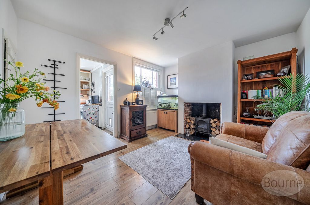 Property photo 3 of 16 16738d44-70Da-47d...