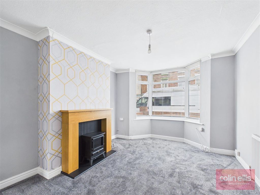 Property photo 2 of 17 Cam05075G0-Pr0308-Still012.Jpg