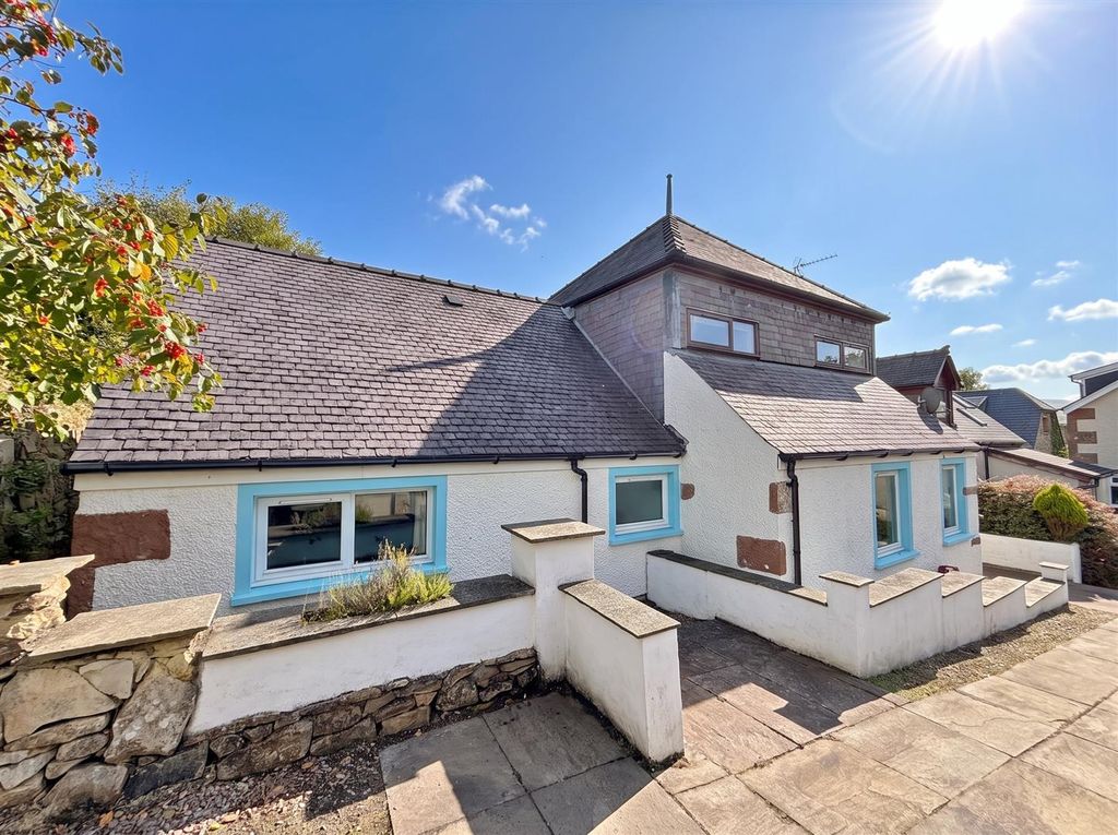 Property photo 1 of 36 Forge Cottage