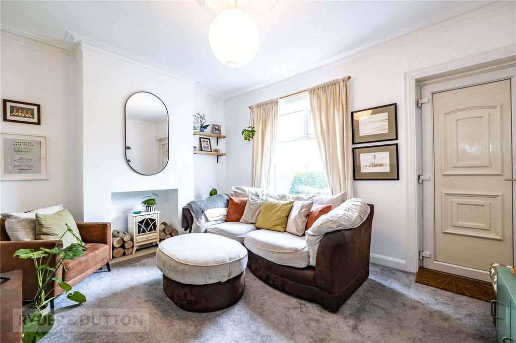 Property photo 2 of 24 Picture No. 09