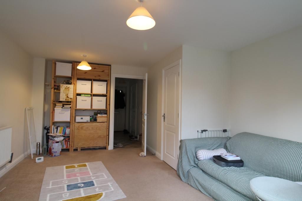 Property photo 3 of 7 Photo 12