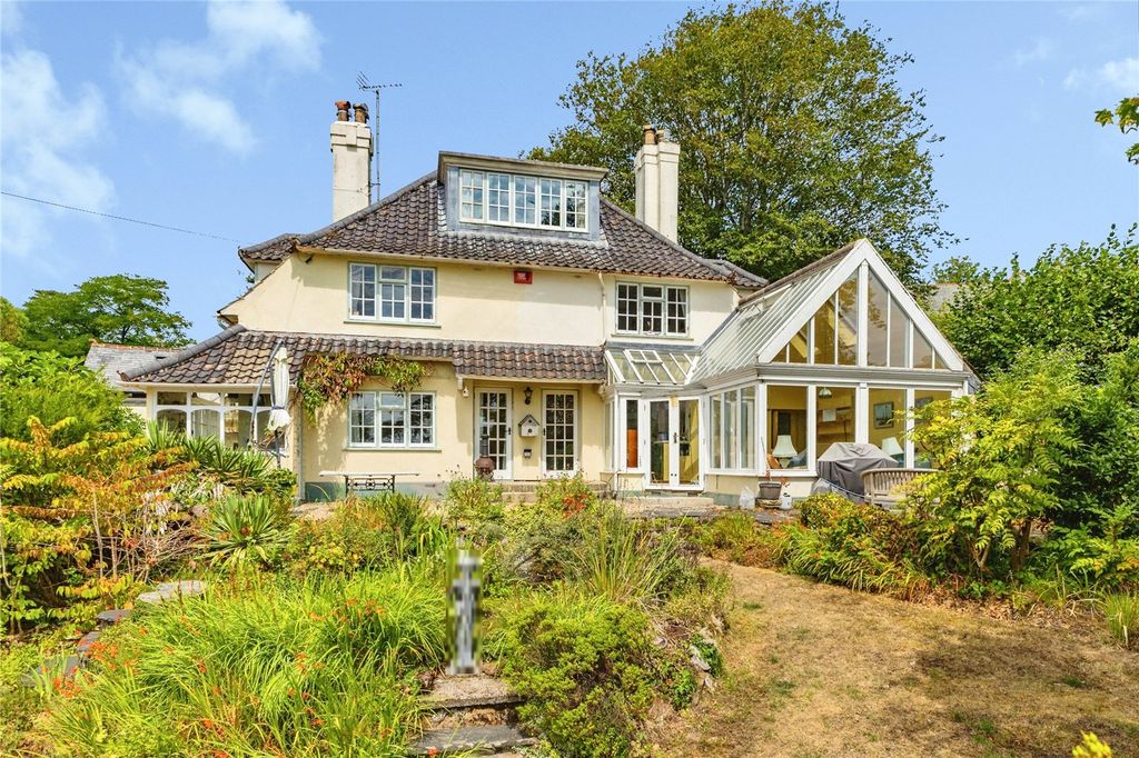 Property photo 1 of 35 Picture No. 32