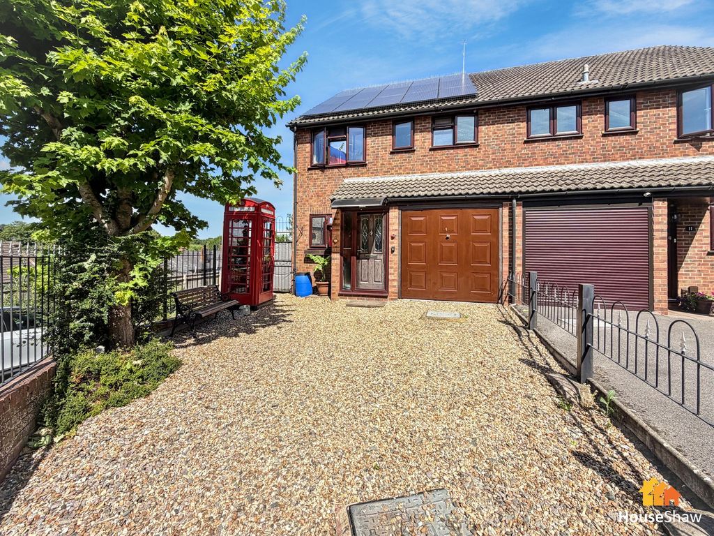Property photo 1 of 21