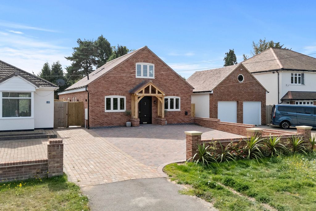 Property photo 1 of 28