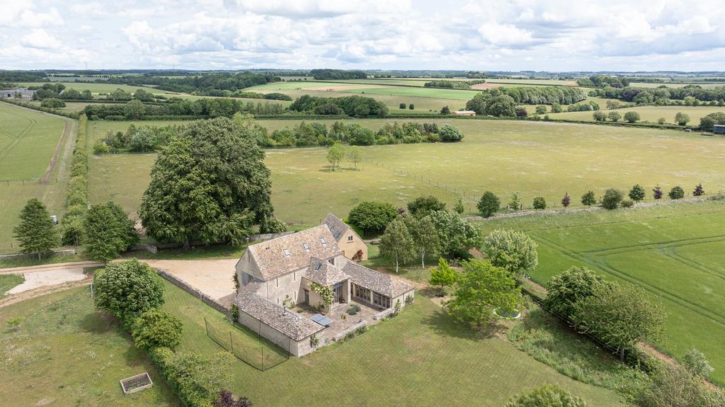 Property photo 1 of 24 Image