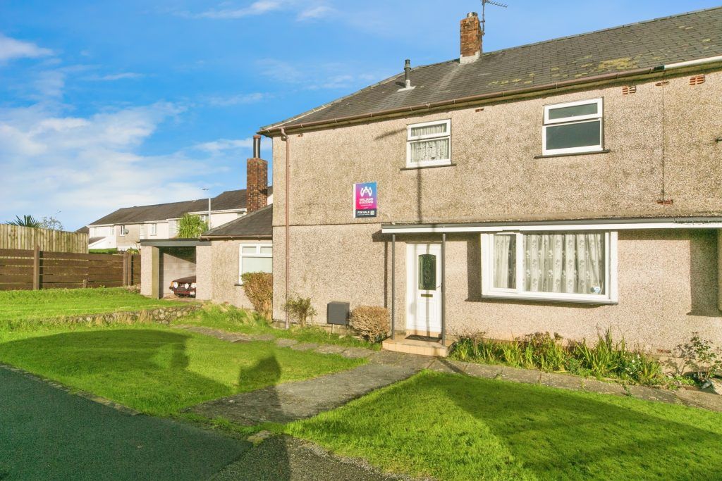 Property photo 2 of 16