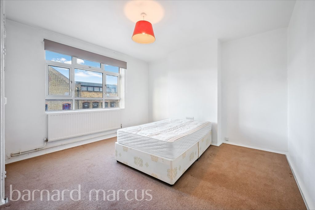 Property photo 2 of 8 Image