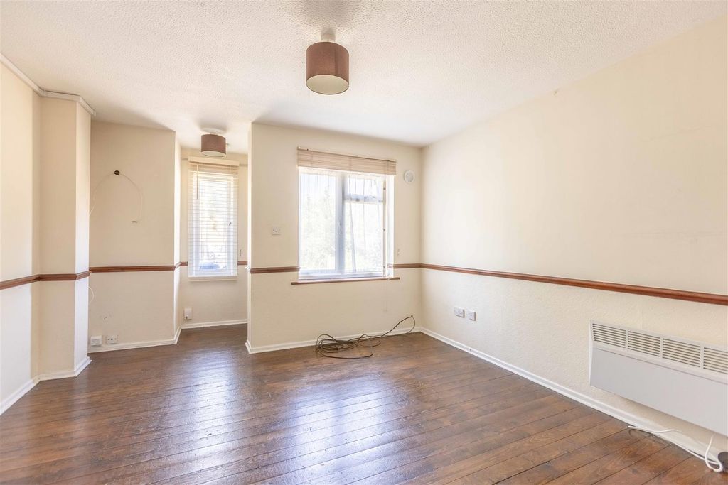 Property photo 3 of 8 25Rp (2 Of 8).Jpg
