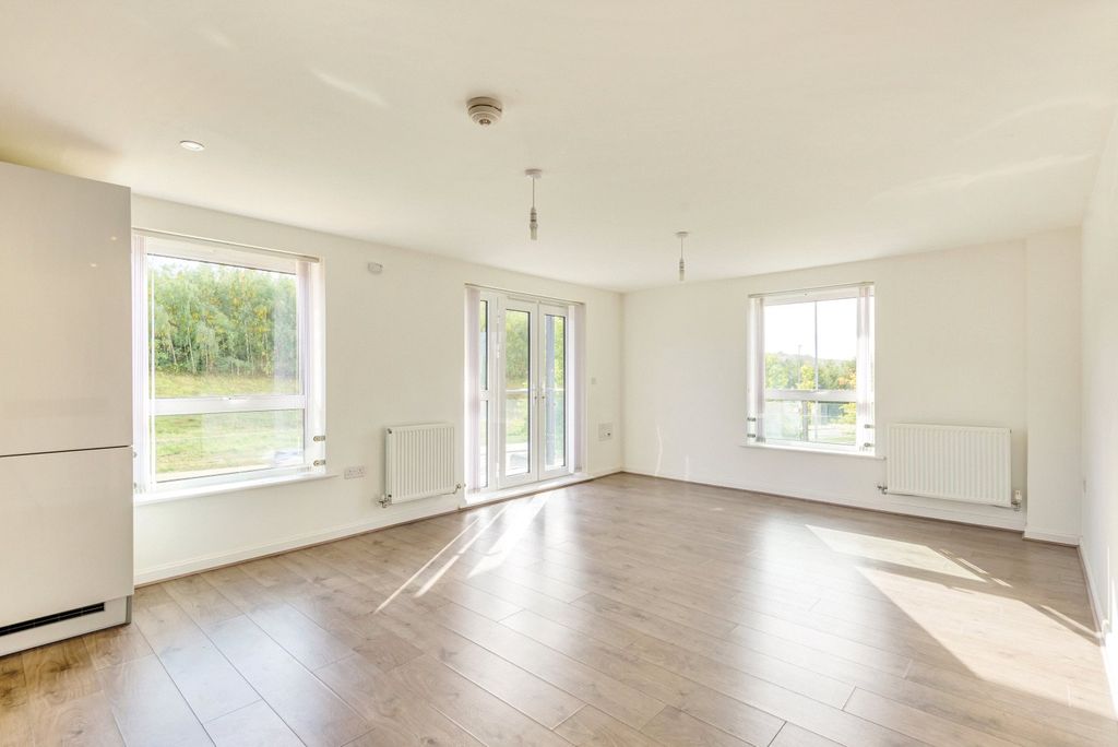 Property photo 3 of 12 Living Room