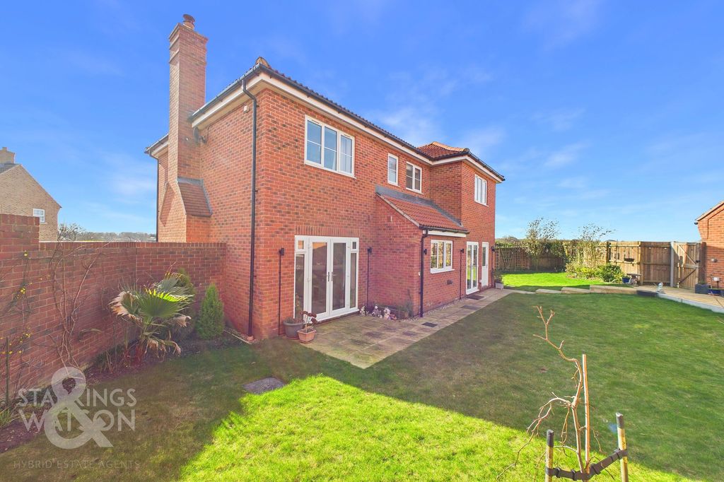 Property photo 3 of 28