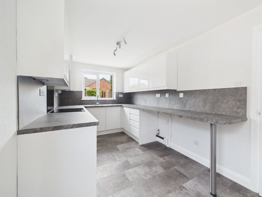 Additional image 6 of 2 bed flat for saleThe Close, Hull, Yorkshire HU7