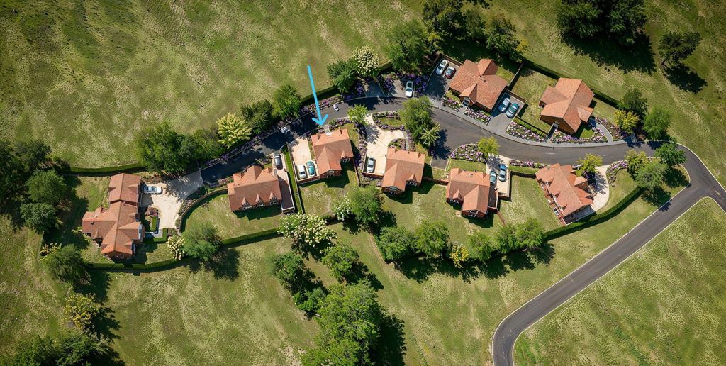 Property photo 2 of 2