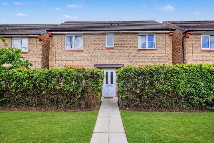 Property photo 1 of 9 339780