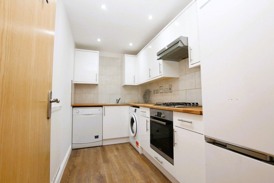 Property photo 3 of 9