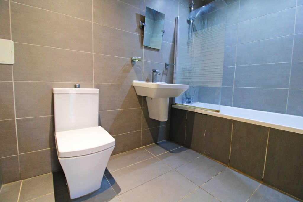 Property photo 2 of 7 Img_8019