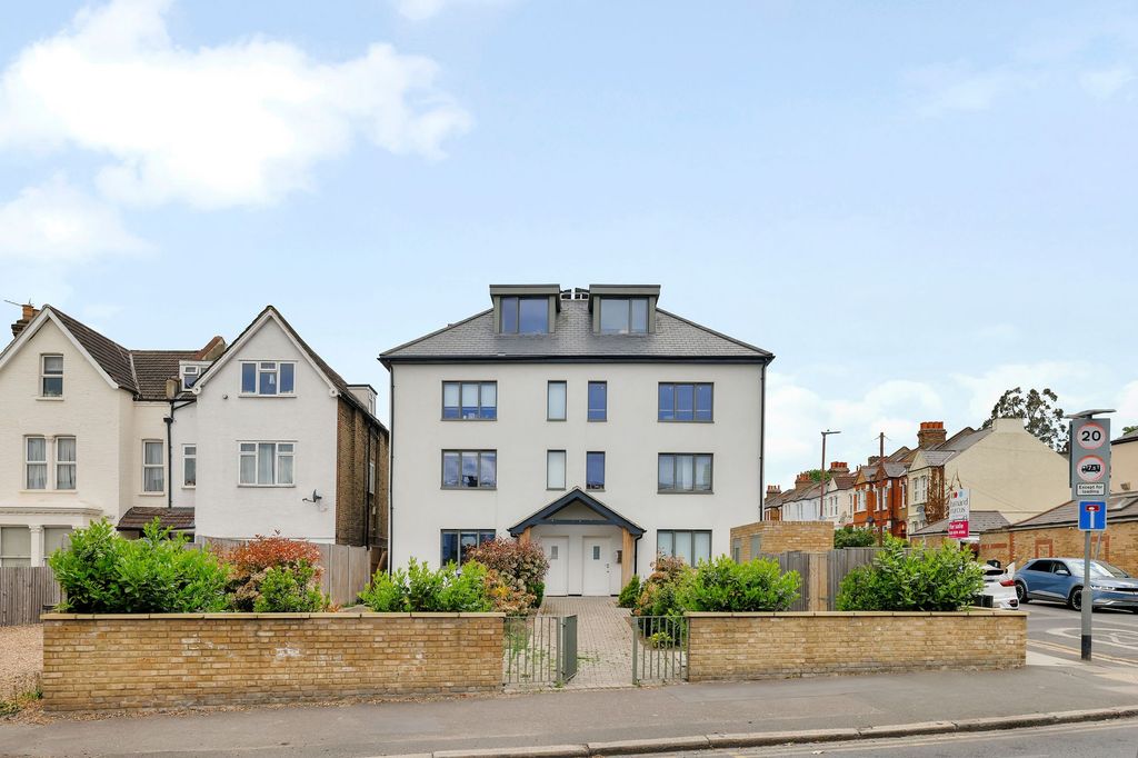 Property photo 1 of 14