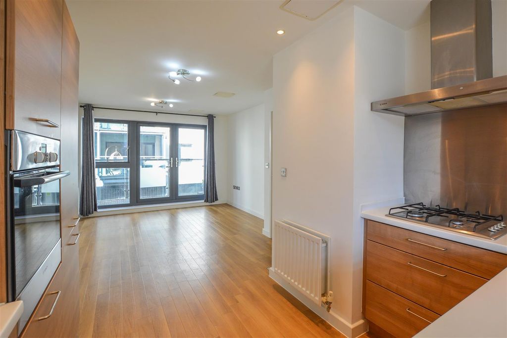 Property photo 3 of 13 Kitchen 1.Jpg