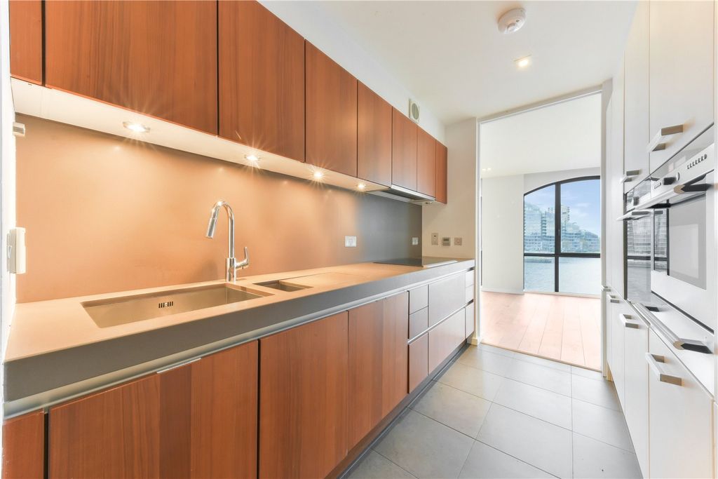 Property photo 3 of 12 Picture No. 19