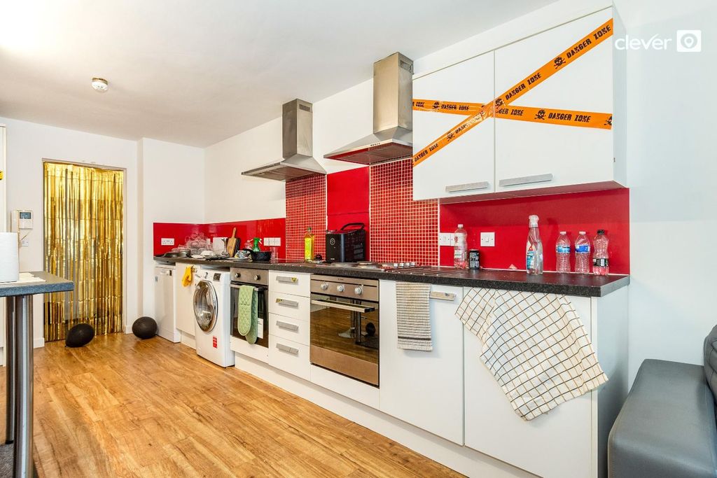 Property photo 2 of 20 20251009-_Dsc5926.Jpg