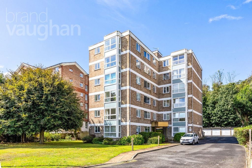 Property photo 1 of 18 Picture No. 04