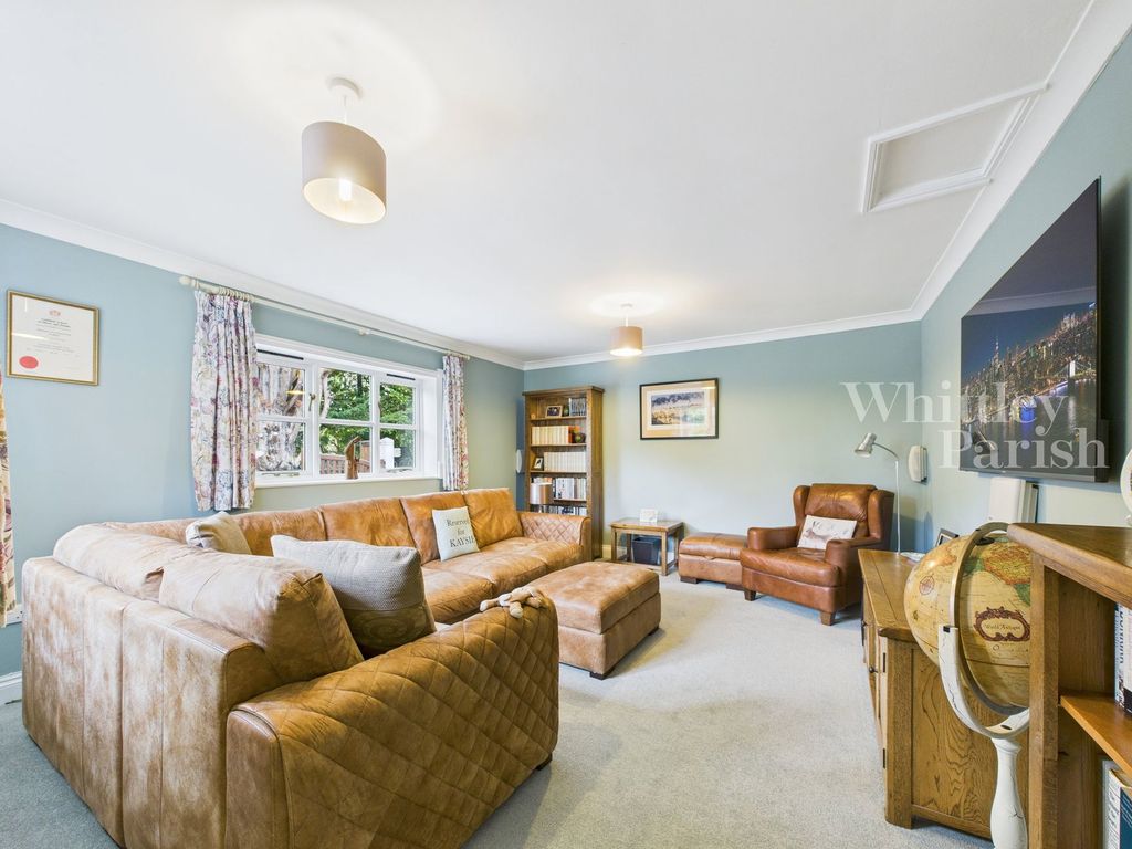 Property photo 2 of 29