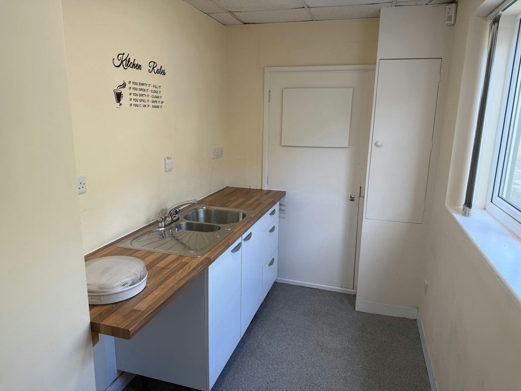 Property photo 2 of 6 3.Jpg