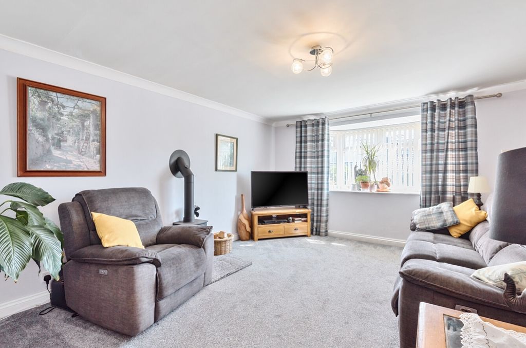 Property photo 2 of 19 1290793 (11)