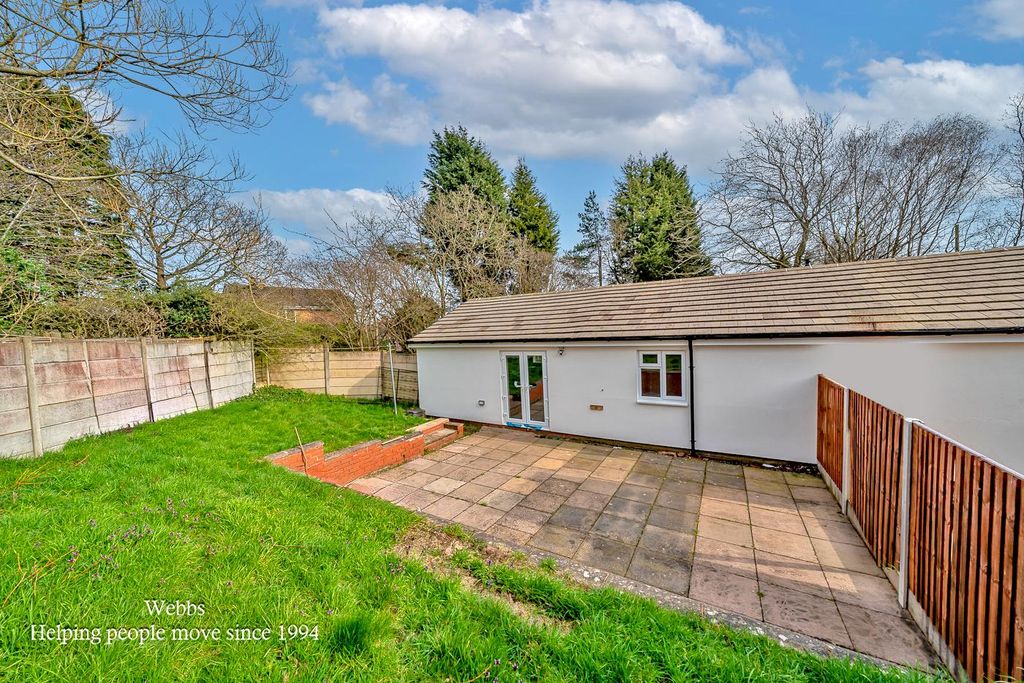 Property photo 2 of 24 Webbs-23.Jpg