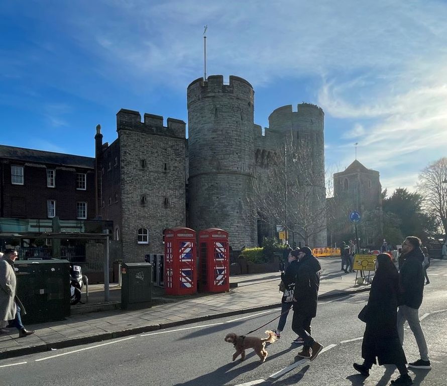 Property photo 2 of 9