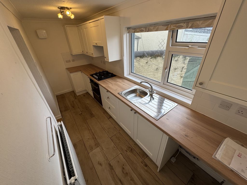 Property photo 3 of 17 Img_1227