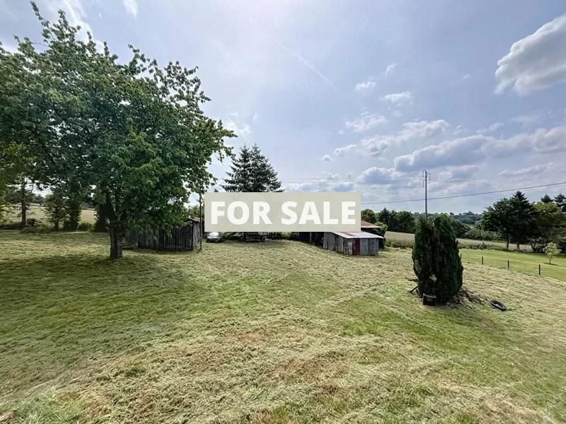 Property photo 2 of 11