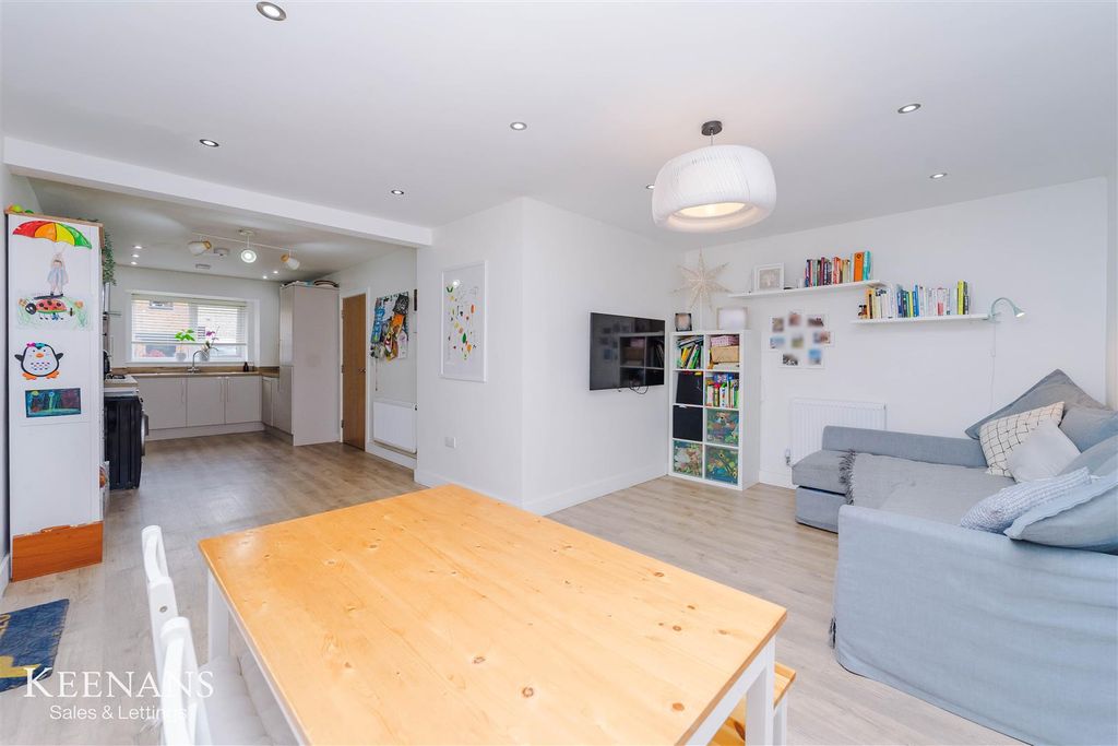 Property photo 2 of 30 1.Jpg