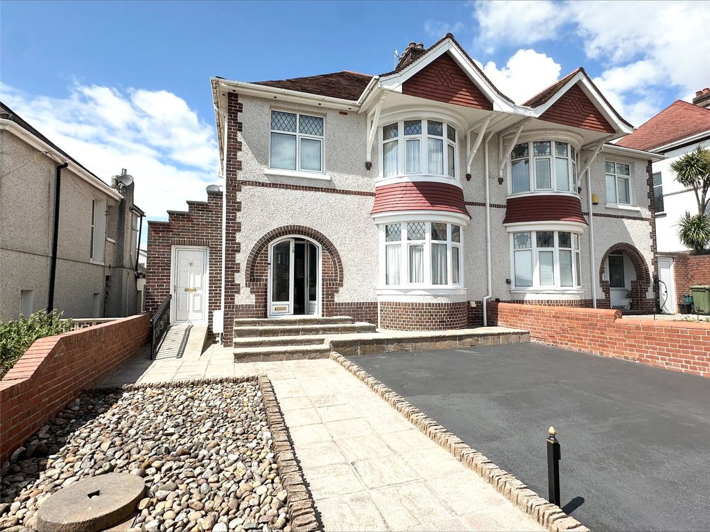Property photo 1 of 30 Picture No. 27