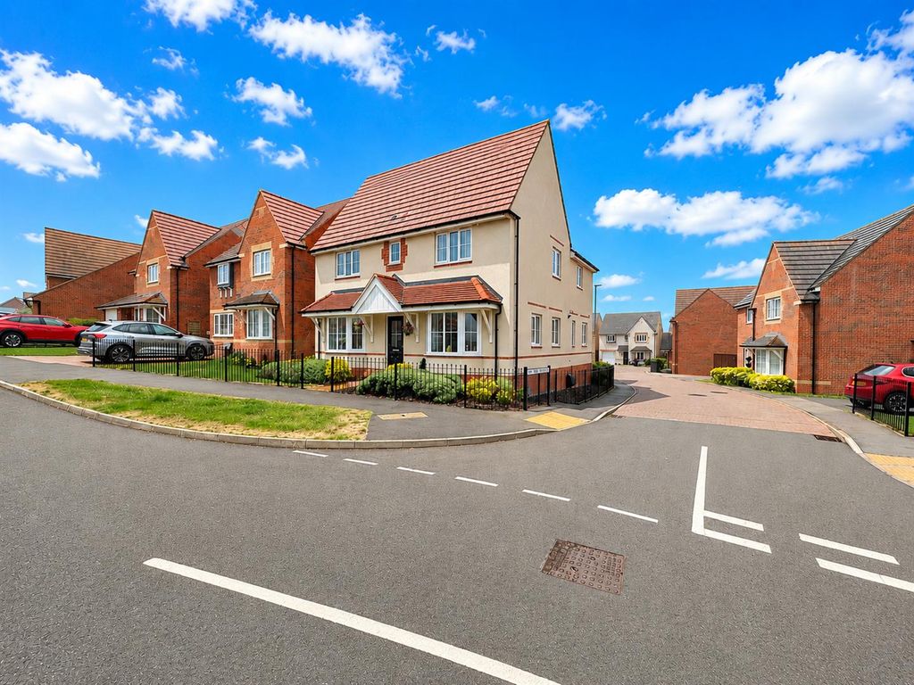Property photo 1 of 42 Aintree Road.Png