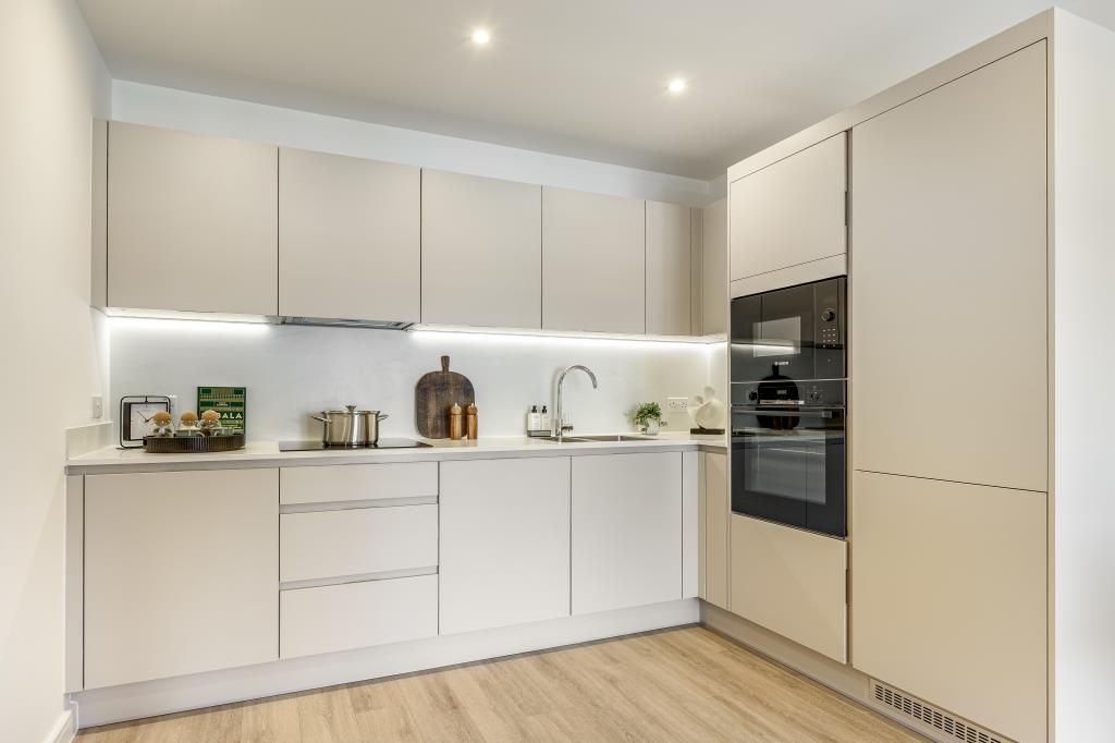 Property photo 1 of 14 Internal View