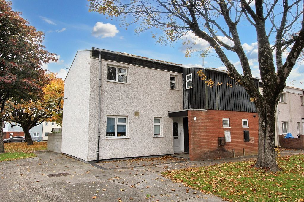 Property photo 1 of 16