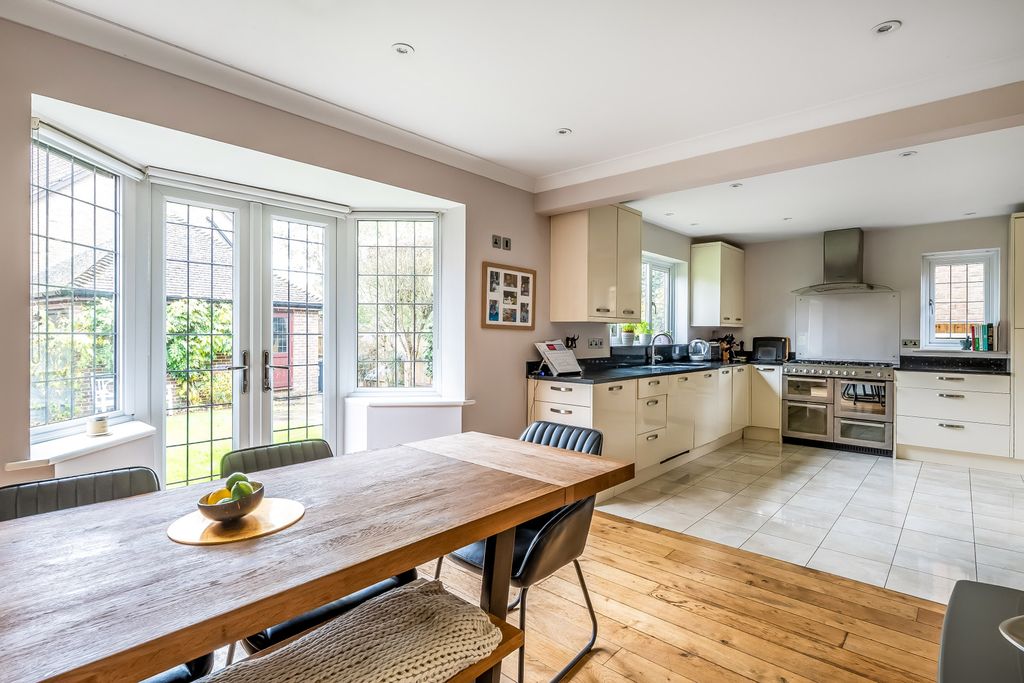 Property photo 3 of 19 Picture No. 05